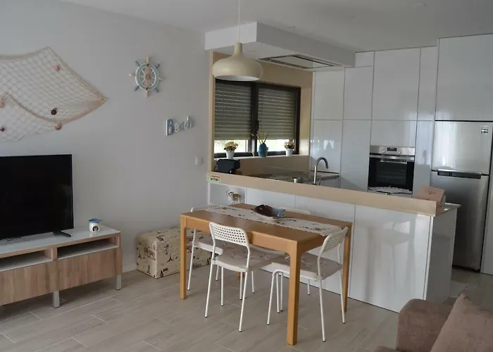 Sunkissed Ofir House *